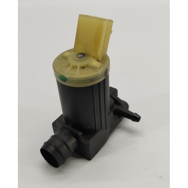 Bomba Agua Limpador Pajero Sport 2022 2.4 Hpe Ew17015