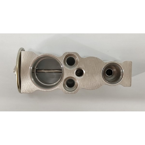 Válvula Expansão Ar Condicionado Traseira Pajero Sport 2022