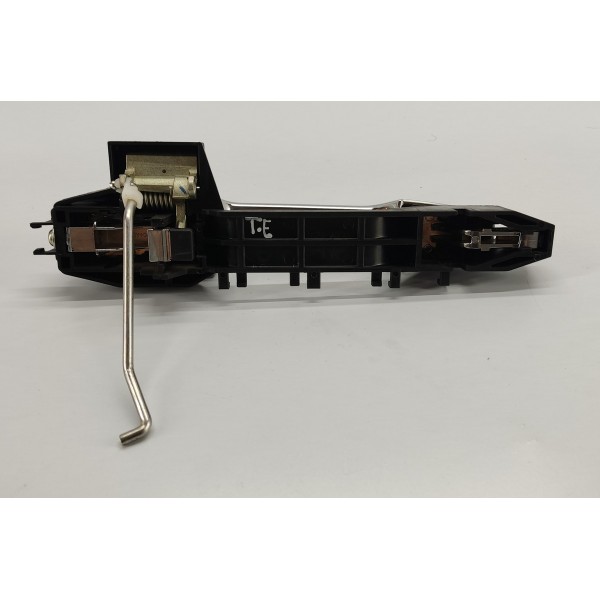 Maçaneta Externa T.e Pajero Sport 2022 2.4 Hpe Traseira