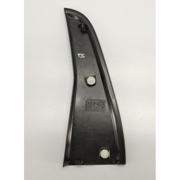 Acabamento Interno Porta T.e Pajero Sport 2022 2.4 Detalhe