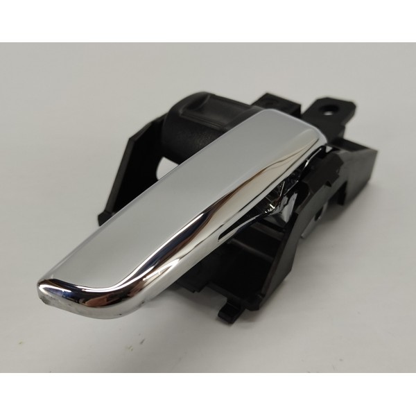 Maçaneta Interna T.d Pajero Sport 2022 2.4 Hpe Traseira