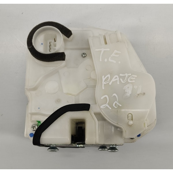 Fechadura Porta Traseira Esquerda Pajero Sport 2022 2.4 Hpe