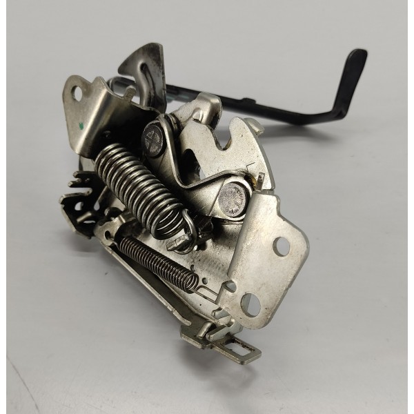 Trava Fechadura Capo Pajero Sport 2022 2.4 Hpe