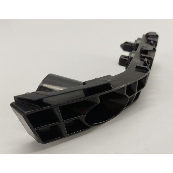 Suporte Guia Parachoque D.e Pajero Sport 2022 2.4 Hpe