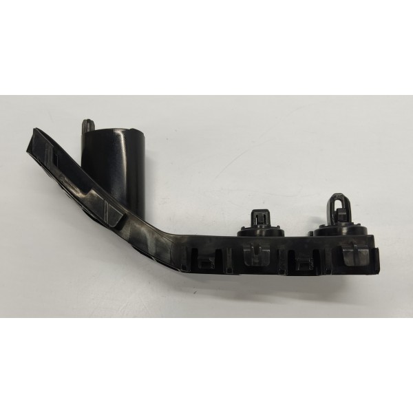 Suporte Guia Parachoque D.e Pajero Sport 2022 2.4 Hpe