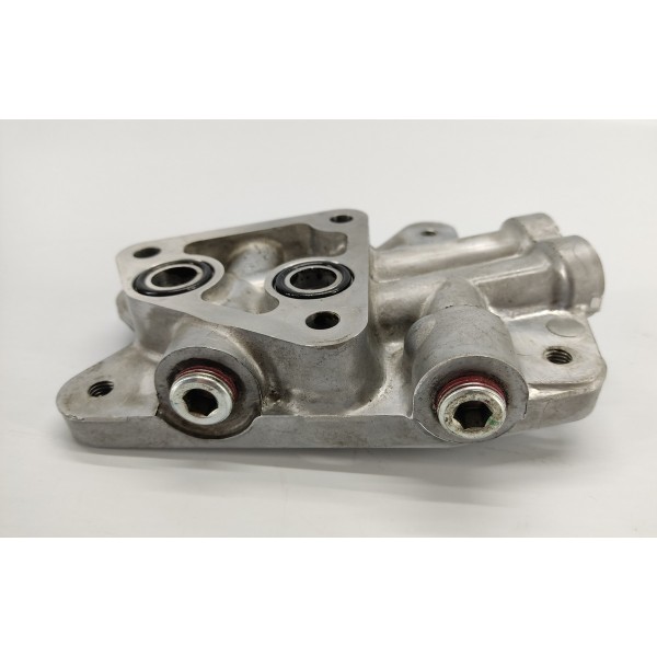 Suporte Radiador Resfriador Oleo Pajero Sport 2022 2.4 Hpe