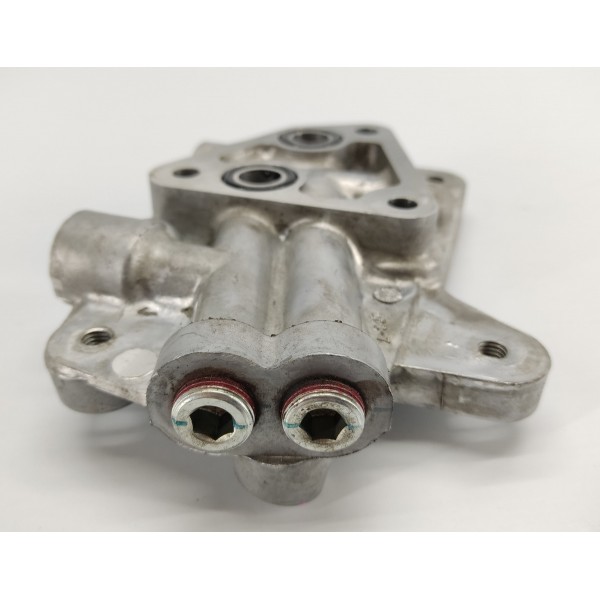 Suporte Radiador Resfriador Oleo Pajero Sport 2022 2.4 Hpe