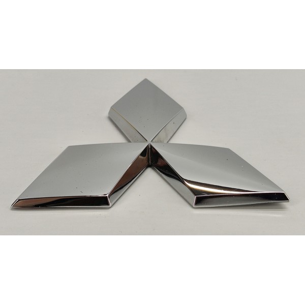 Emblema Tampa Traseira Pajero Sport 2022 2.4 Hpe