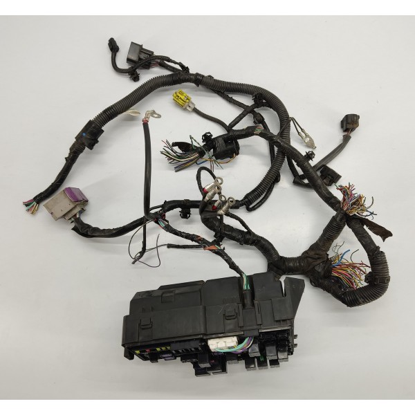 Caixa Fusivel Cofre Pajero Sport 2022 2.4 Hpe