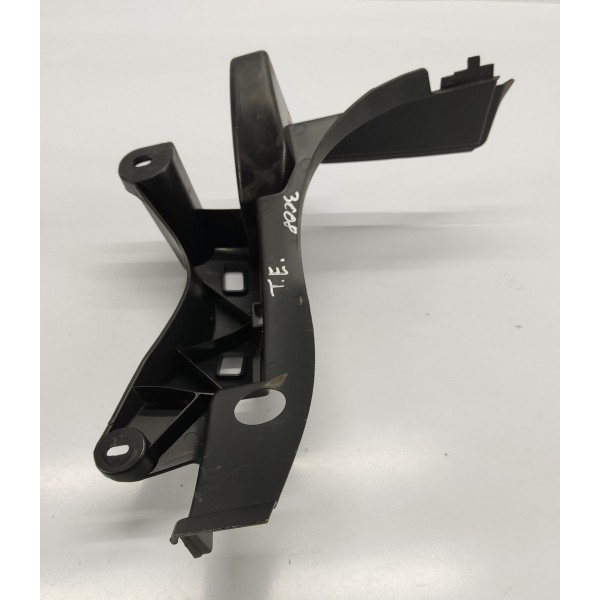 Suporte Guia Para Choque T.e Peugeot 3008 1.6 Thp 2014