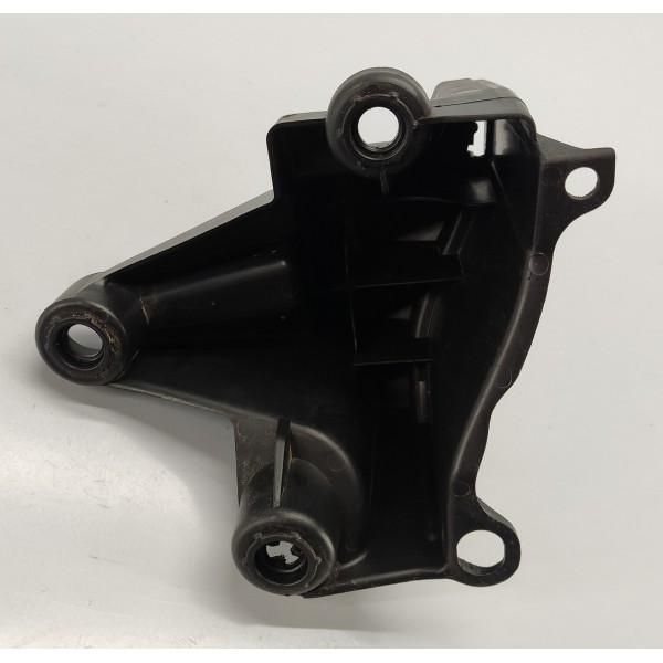 Guia Para Choque T.e Peugeot 3008 1.6 Thp 2014 9683342880