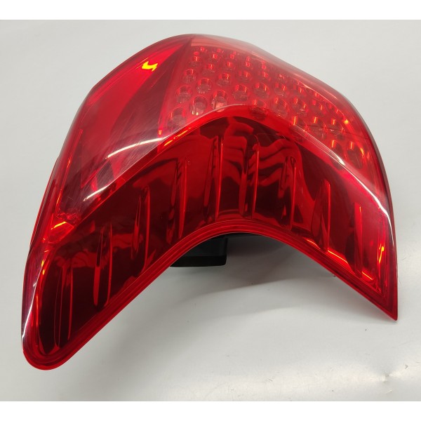 Lanterna Traseira Esquerda Peugeot 3008 1.6 Thp 2014 Esquerdo/motorista Vermelho