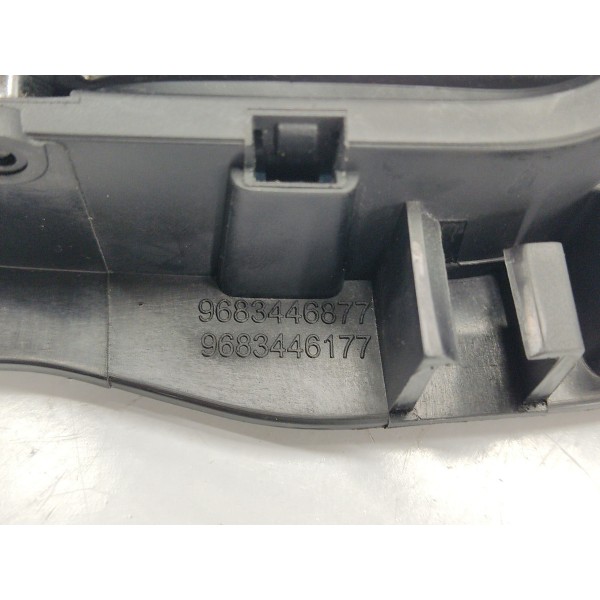 Maçaneta Interna D.e Peugeot 3008 1.6 Thp 2014 9683446877 Prateado Dianteira