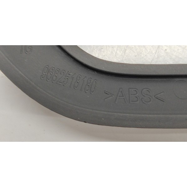 Moldura Maçaneta Interna T.e Peugeot 3008 1.6 Thp 2014 Preto Traseira