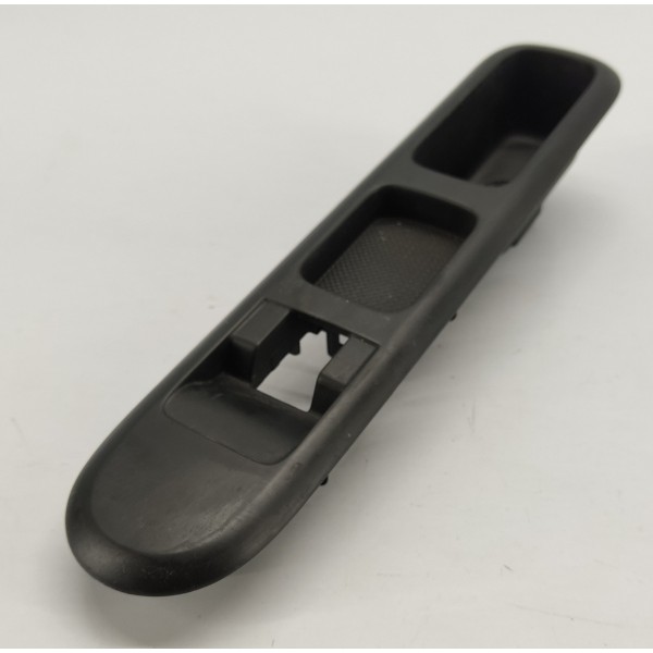 Moldura Botao Vidro D.d Peugeot 3008 1.6 Thp 2014 96650618zd