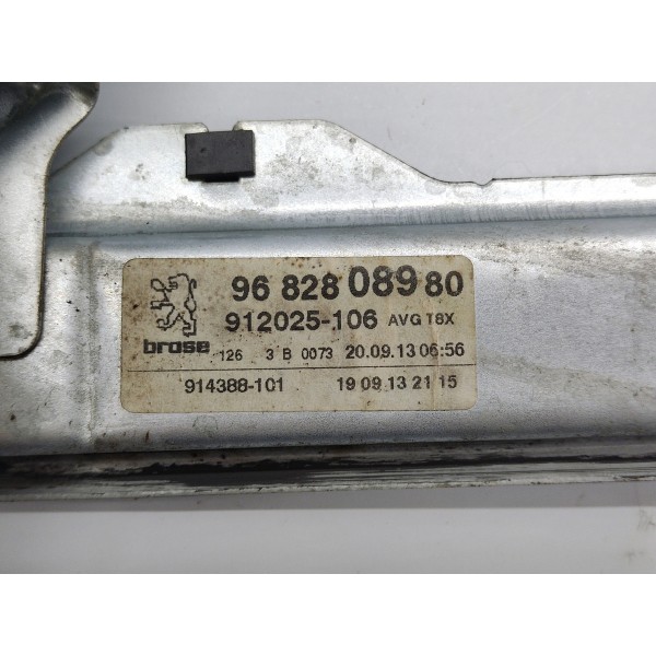 Motor Maquina Vidro D.e Peugeot 3008 1.6 Thp 2014 9682808980