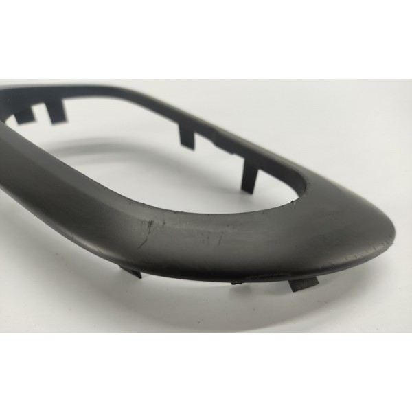 Moldura Maçaneta Interna D.e Peugeot 3008 1.6 Thp 2014 Preto Dianteira