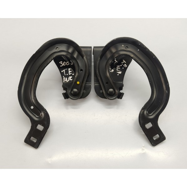 Dobradiça Tampa Traseira Inferior Peugeot 3008 1.6 Thp 2014