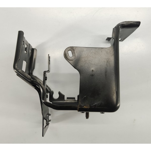 Suporte Modulo Abs Peugeot 3008 1.6 Thp 2014 96611624