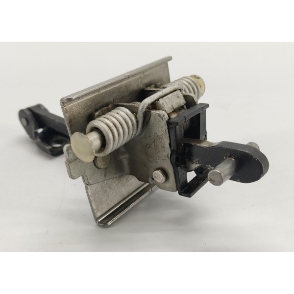 Limitador Porta Dianteiro Peugeot 3008 1.6 Thp 2014