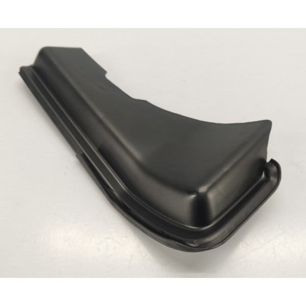 Acabamento Tampa Traseira T.d Peugeot 3008 1.6 Thp 2014