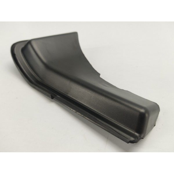 Acabamento Tampa Traseira T.e Peugeot 3008 1.6 Thp 2014