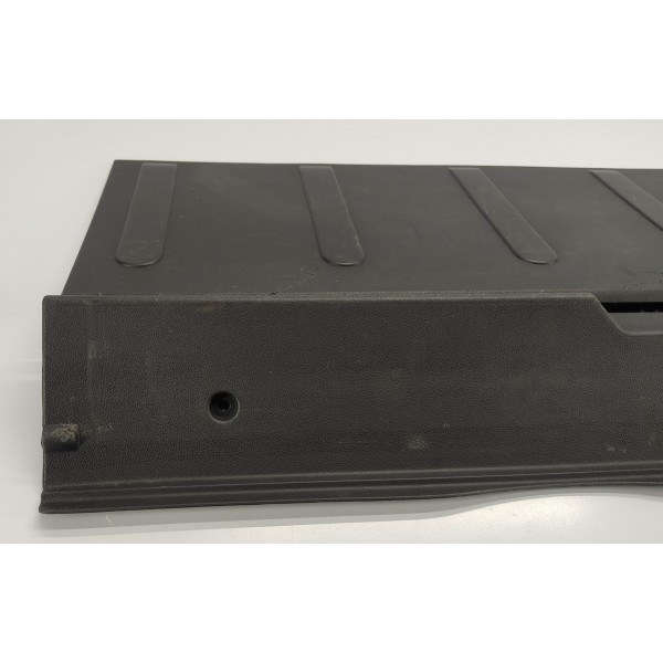 Acabamento Inferior Porta Mala Peugeot 3008 1.6 Thp 2014