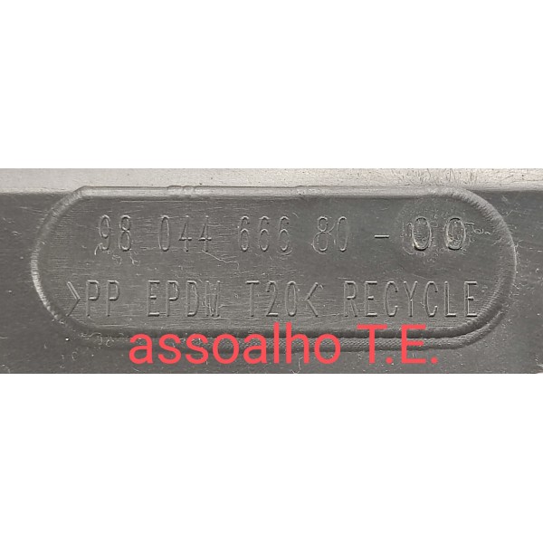 Acabamento Assoalho T.e Peugeot 3008 1.6 Thp 2014 9804466680