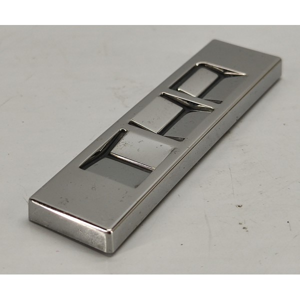 Emblema Thp Tampa Traseira Peugeot 3008 1.6 Thp 2014 Prateado