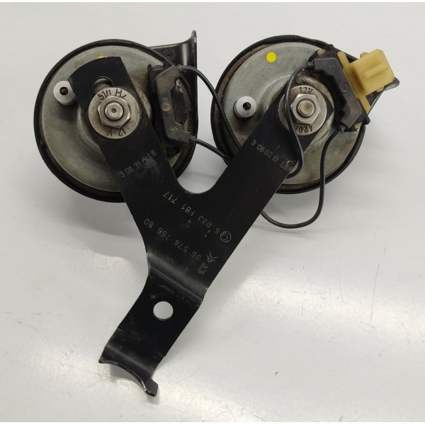 Par Buzina Peugeot 3008 1.6 Thp 2014