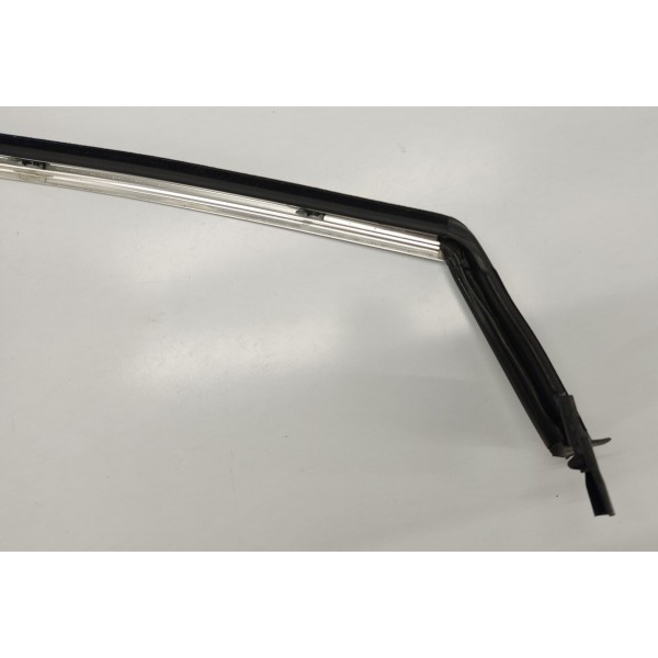 Friso Arco Porta D.e Peugeot 3008 1.6 Thp 2014 Prateado