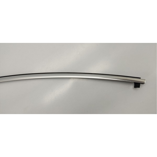 Friso Arco Porta D.e Peugeot 3008 1.6 Thp 2014 Prateado