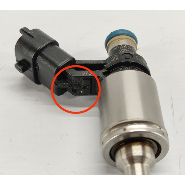 Bico Injetor Peugeot 3008 1.6 Thp 2014 0261500073 Detalhe