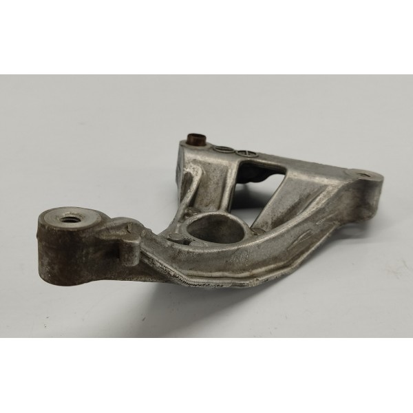 Suporte Compressor Ar Peugeot 3008 1.6 Thp 2014 V758078180