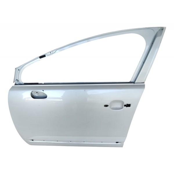 Porta Dianteira Esquerda Peugeot 3008 1.6 Thp 2014 Dianteira Esquerda Prata