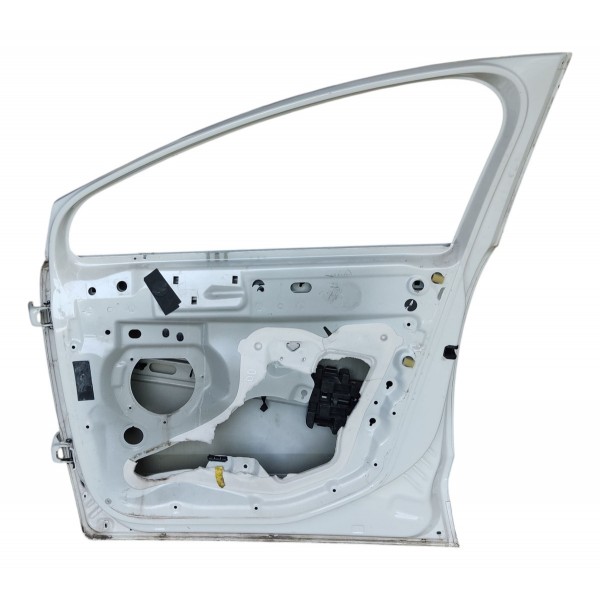 Porta Dianteira Direita Peugeot 3008 1.6 Thp 2014 Dianteira Direita Cor