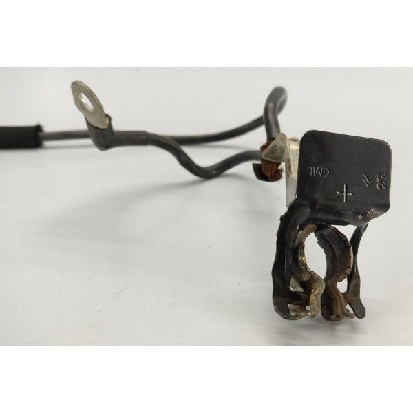 Polo Positivo Bateria Peugeot 3008 1.6 Thp 2014 Direito