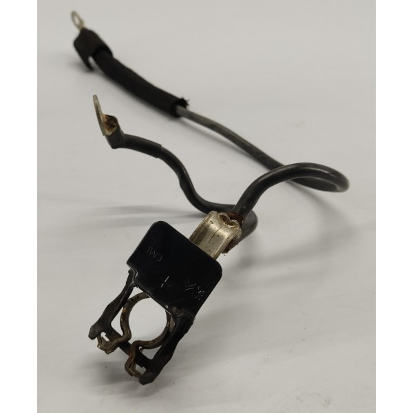 Polo Positivo Bateria Peugeot 3008 1.6 Thp 2014 Direito