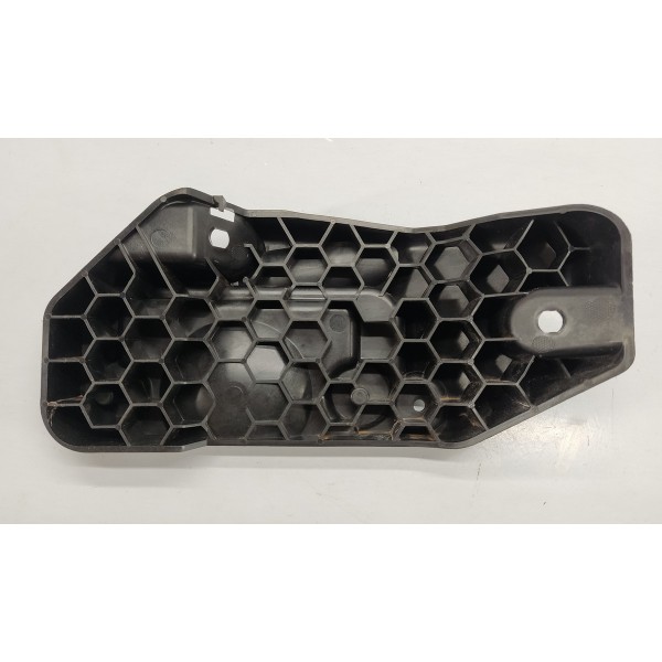 Suporte Guia Parachoque T.e Velar 2.0 P300 2020 J8a214d453ag