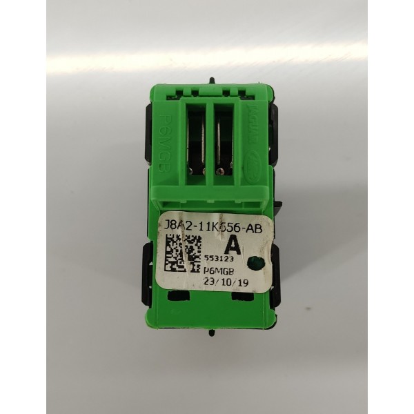 Botao Pisca Alerta Velar 2.0 P300 2020 J8a211k656 Preto