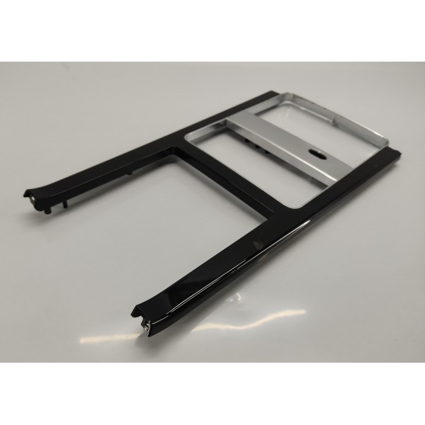 Moldura Console Velar 2.0 P300 2020 Detalhe Preto