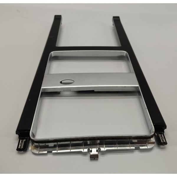 Moldura Console Velar 2.0 P300 2020 Detalhe Preto