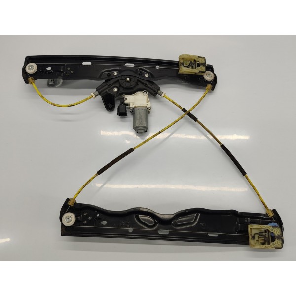 Motor Maquina Vidro D.e Velar 2.0 P300 2020 J8a223201ac