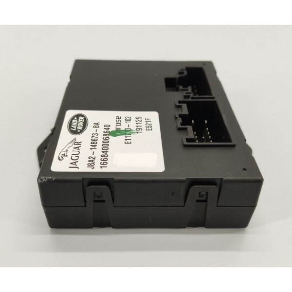 Modulo Tampa Traseira Velar 2.0 P300 2020 J8a214b673ba