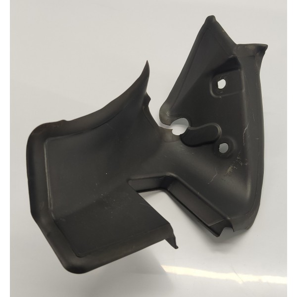 Acabamento Lanterna L.e Velar 2.0 P300 2020 J8a244249 Preto