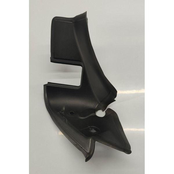 Acabamento Lanterna L.e Velar 2.0 P300 2020 J8a244249 Preto