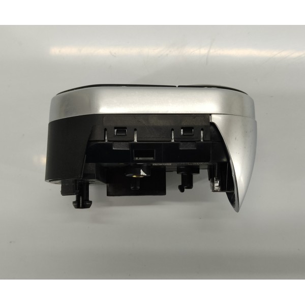 Botao Comando Volante L.d Velar 2.0 P300 2020 Riscos