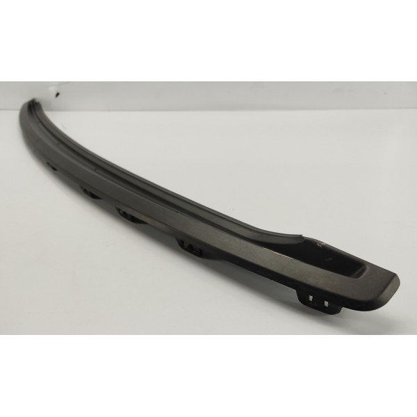 Acabamento Para Choque Traseiro Velar 2.0 P300 2020