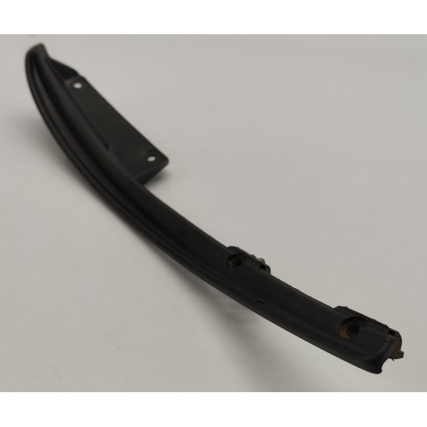 Acabamento Para Choque Traseiro T.e Velar 2.0 P300 2020