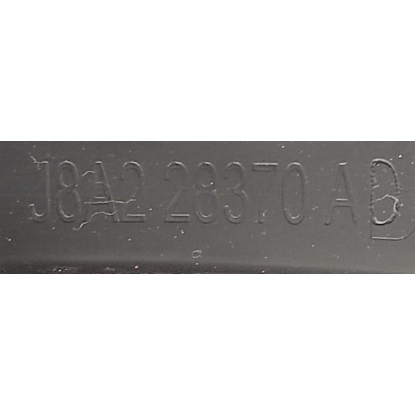 Moldura Aplique Paralama T.d Velar 2.0 P300 2020 J8a228370ad